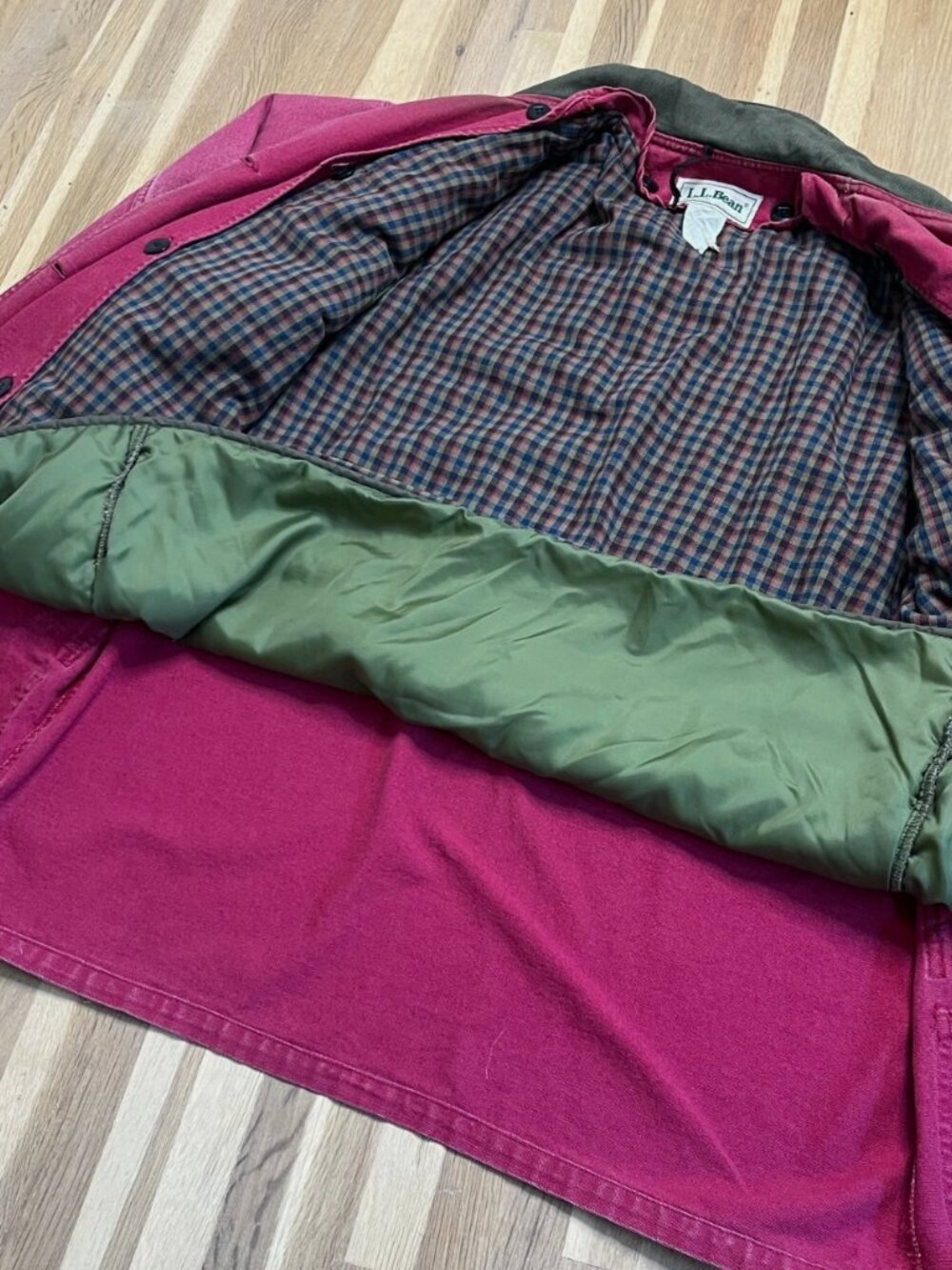 Vintage L.L Bean Cranberry/Pink Worn Canvas Barn Coat - Picture 8 of 11